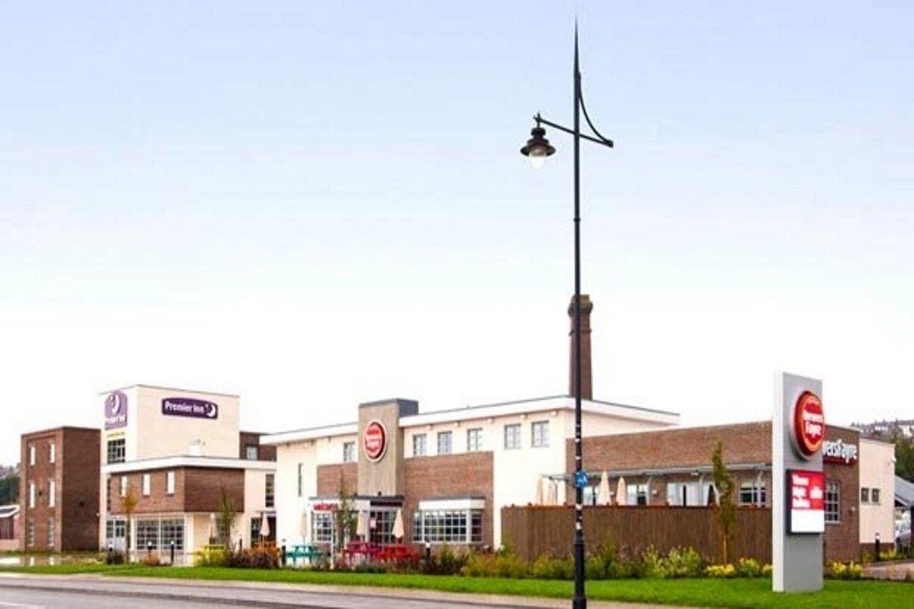 Premier Inn Barry Island Экстерьер фото